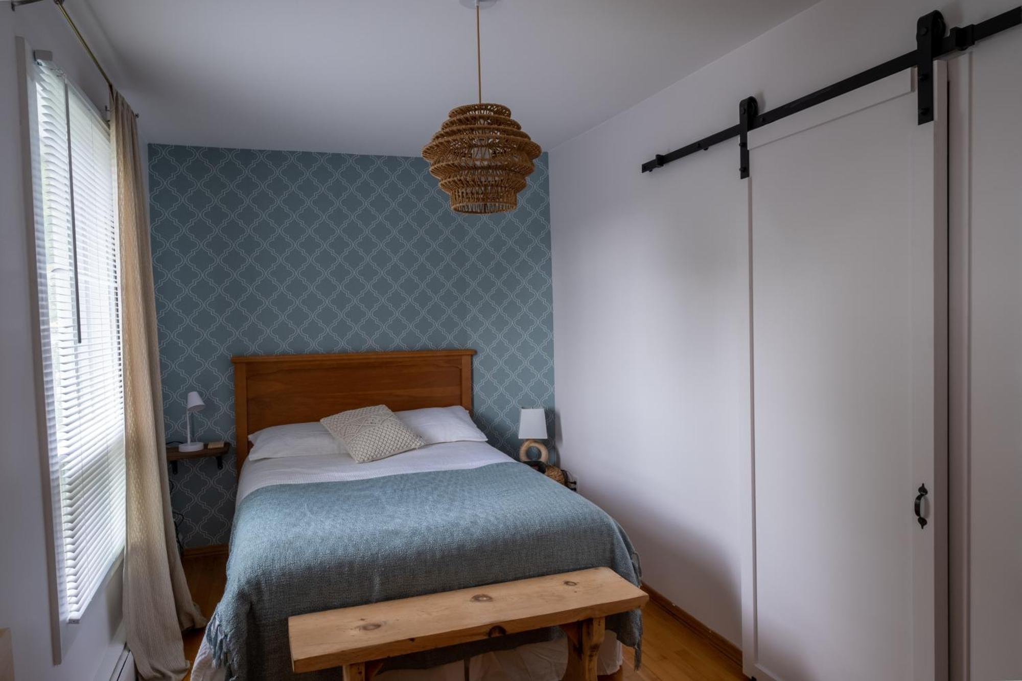 Au Coq Du Bonheur Bed & Breakfast Magog Ngoại thất bức ảnh